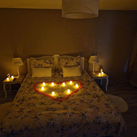 Le Relais Des Clefs - Au Calme Du Gatinais - Escapade A Deux - Terrasse Privee - Wifi - Offre Romantique Sur Demande Valpuiseaux 외부 사진